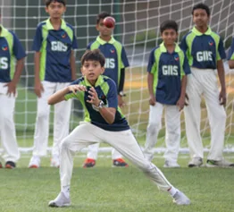 extracurricular activities at GIIS